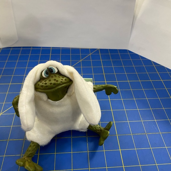 Frobbit - Picture 3 of 7